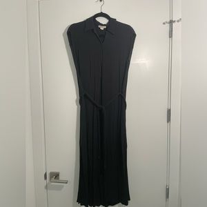 Long black flow dress